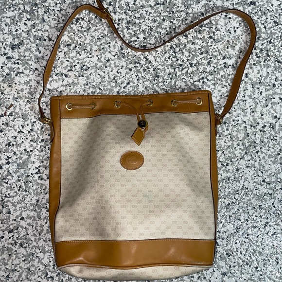 DAMAGED 80’s Authentic Gucci Bucket Bag - Picture 5 of 14